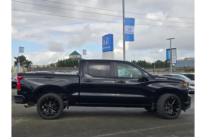 $32198 : Chevrolet Silverado 1500 202 image 8