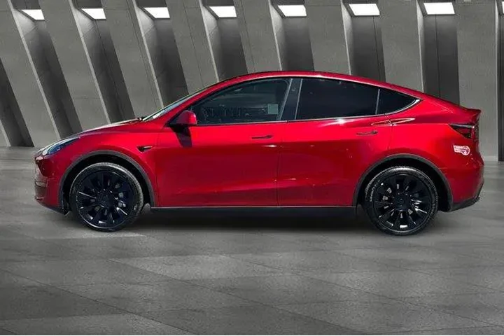 $33300 : Tesla Model Y 2024 AWD Long image 8