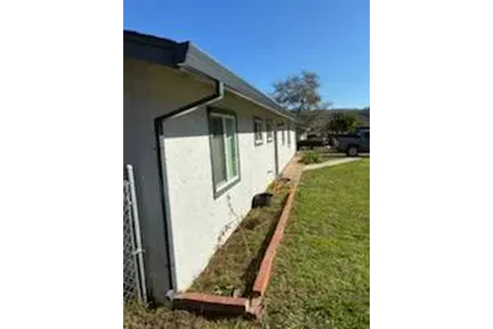 AAA GUTTERS & DOWNSPOUTS image 2