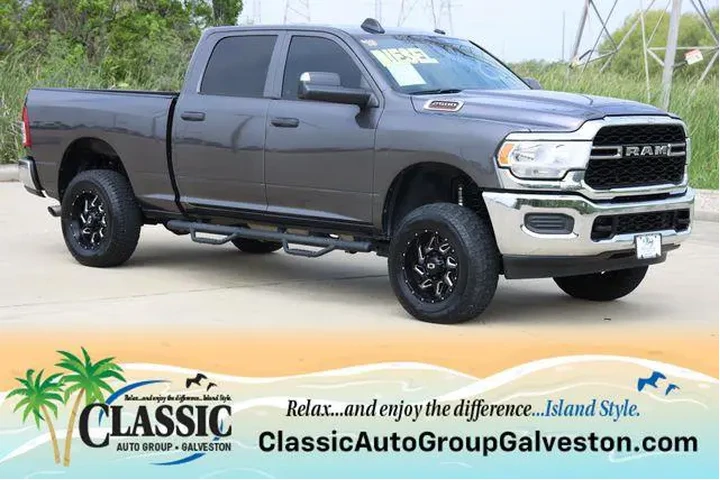 $32989 : Ram 2500 2019 4x4 Tradesman image 1