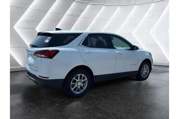 $19995 : Chevrolet Equinox 2023 4x4 L image 6