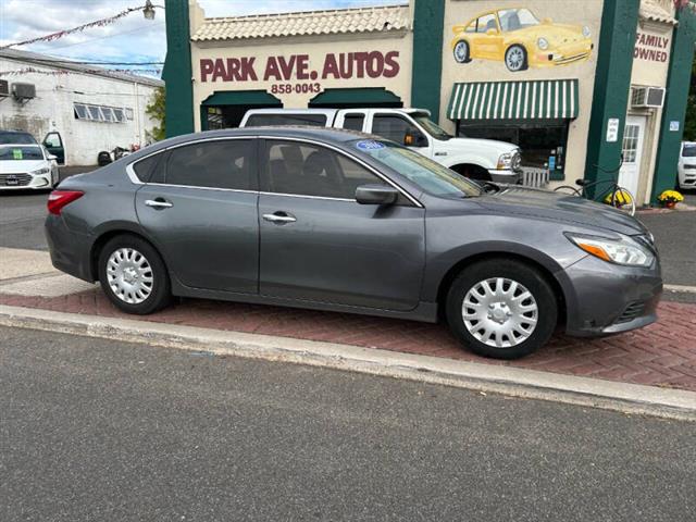 $6995 : 2016 Altima 2.5 S image 3