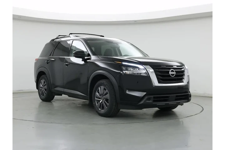$30998 : Nissan Pathfinder 2023 AWD S image 1