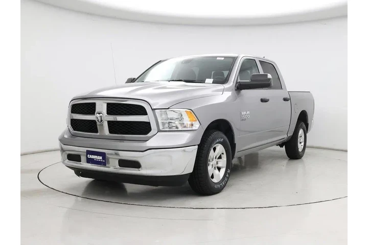 $25998 : Ram 1500 Classic 2023 4x4 SL image 4
