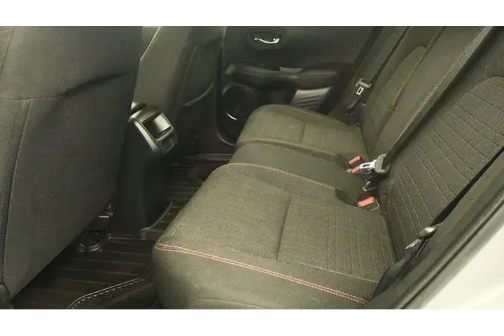 $25812 : Honda HR-V 2024 AWD Sport 4d image 10