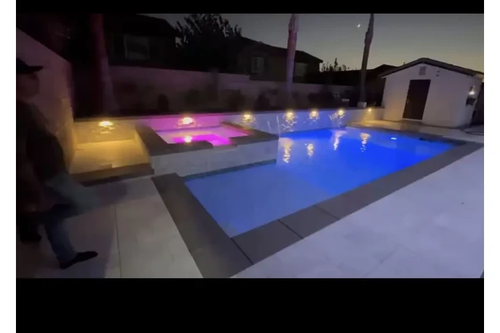 Construction and remodeling image 6