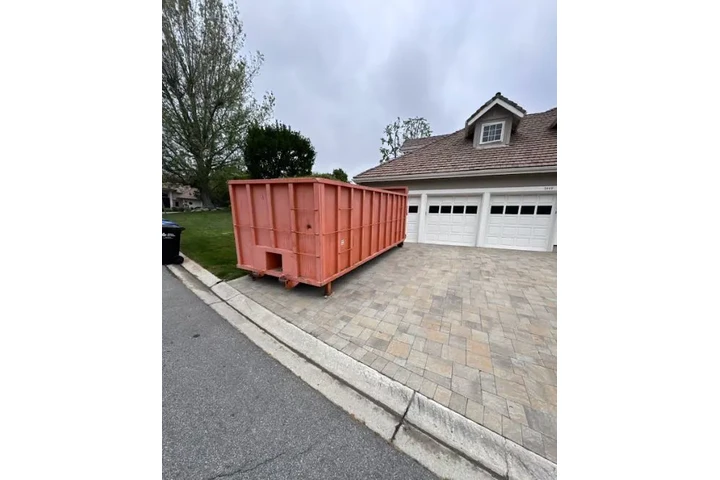 15 Yard Roll Off Bin $450 image 3