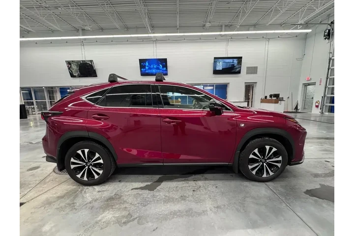 $28495 : Lexus NX 300 2019 AWD F SPOR image 4