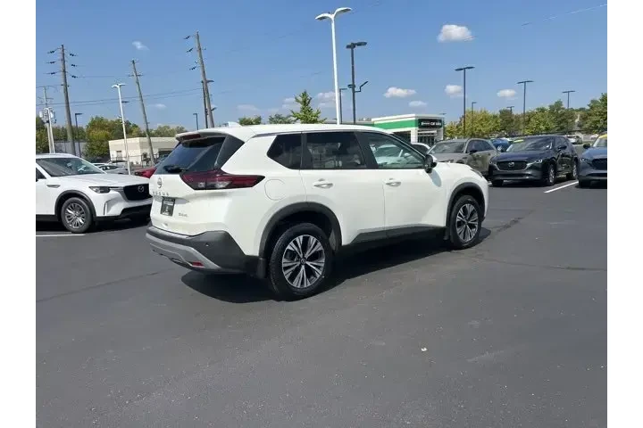 $27980 : Nissan Rogue 2023 AWD SV 4dr image 7