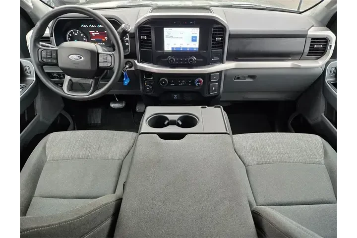 $36988 : Ford F-150 2023 4x4 XLT 4dr image 9