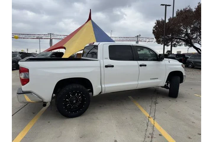$26791 : Toyota Tundra 2018 4x2 SR5 4 image 5