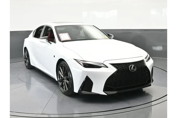 $32999 : Lexus IS 300 2024 F SPORT De image 9