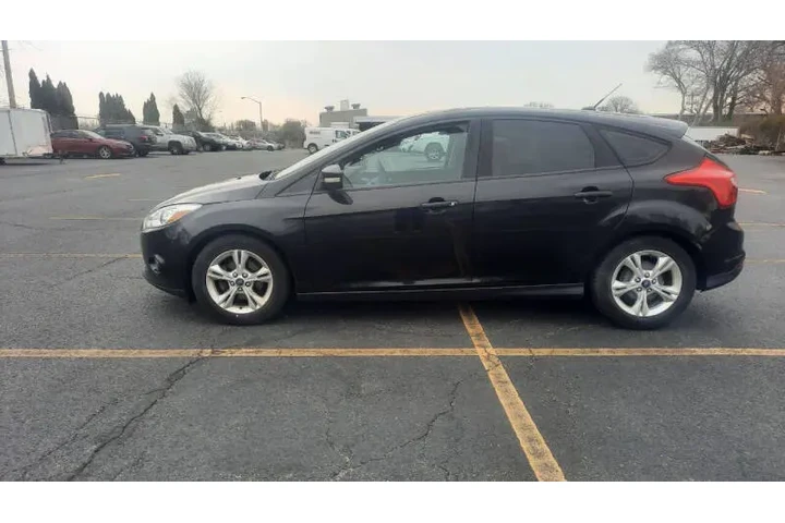 $4495 : 2014 Focus SE image 2