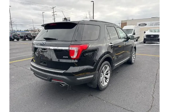 $17907 : Ford Explorer 2018 AWD Limit image 5