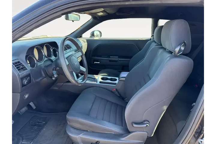 $12500 : Dodge Challenger 2010 SE 2dr image 2