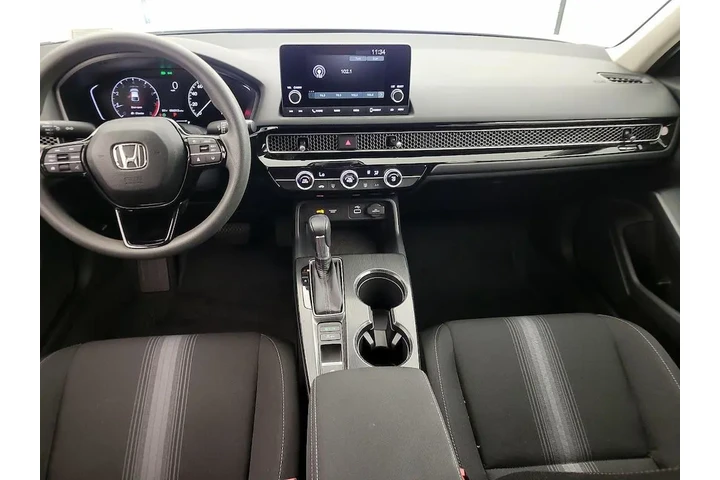 $24998 : Honda Civic 2024 LX 4dr Hatc image 9