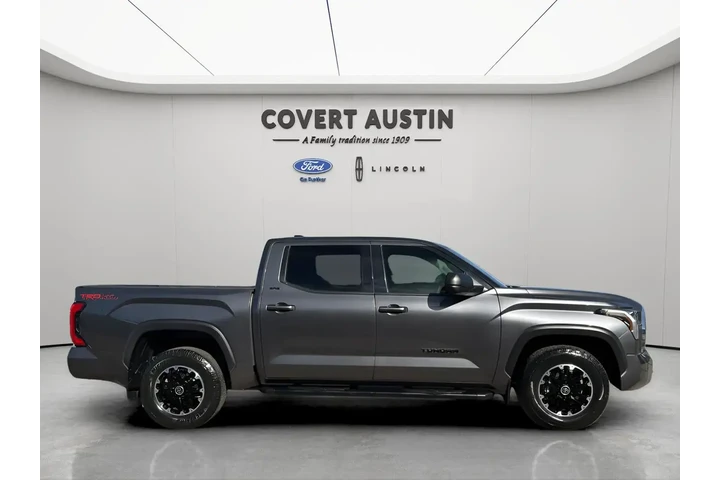 $38105 : Toyota Tundra 2022 4x2 SR5 4 image 6