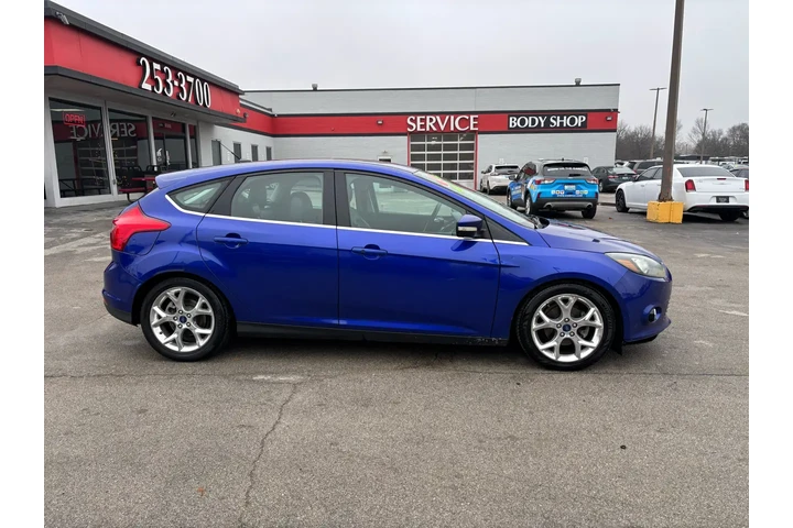 $5980 : 2014 Focus 5dr HB Titanium image 1