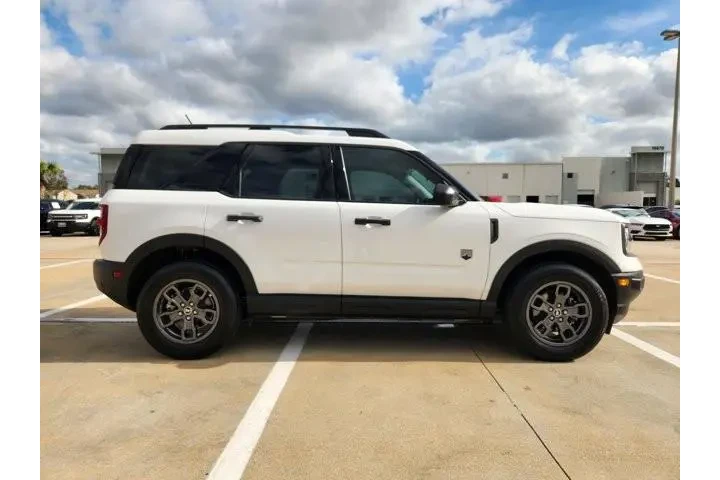 $23853 : Ford Bronco Sport 2024 AWD B image 4