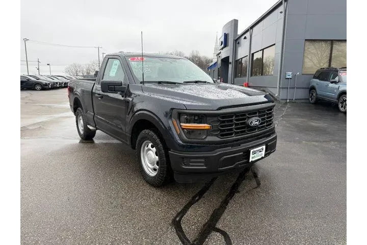 $38995 : Ford F-150 2025 4x2 XL 2dr R image 1