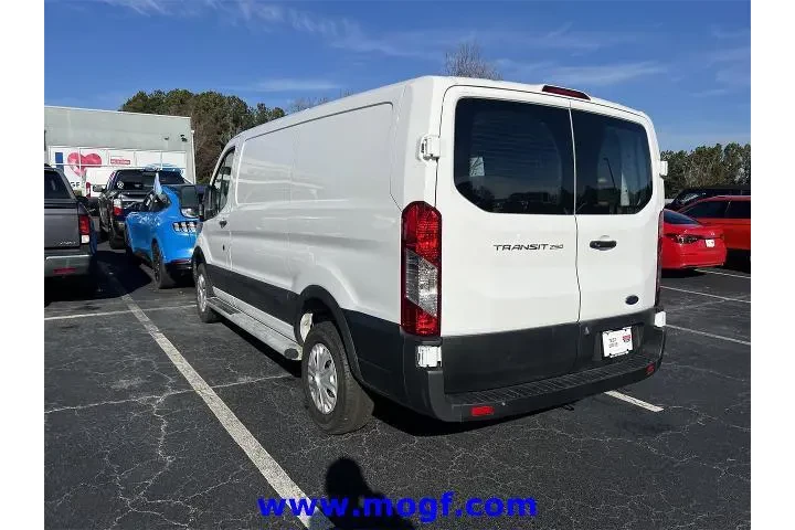$35695 : Ford Transit 2024 250 3dr LW image 2