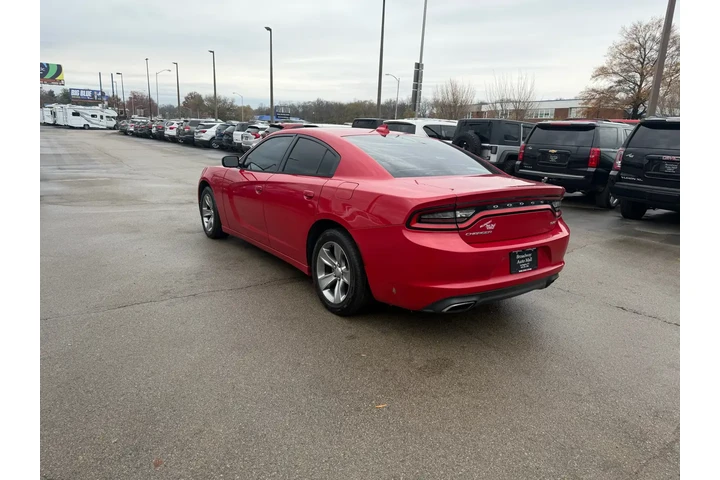 $8980 : 2015 Charger 4dr Sdn SXT RWD image 4
