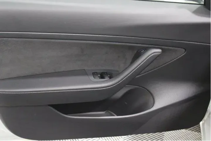 $26978 : Tesla Model 3 2021 Standard image 3