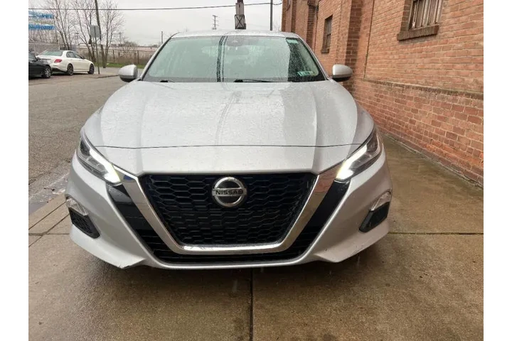 $16500 : 2021 Altima 2.5 SV image 5