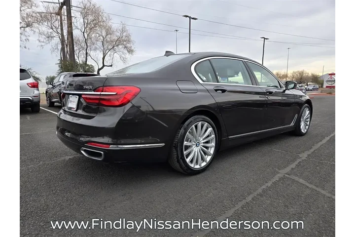 $18749 : BMW 7 Series 2016 740i 4dr S image 6