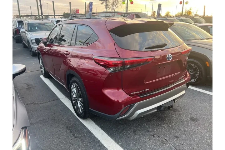 $33991 : Toyota Highlander Hybrid 202 image 2