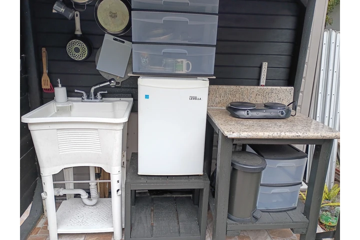 $775 : HABITACION CON MUEBLES image 2