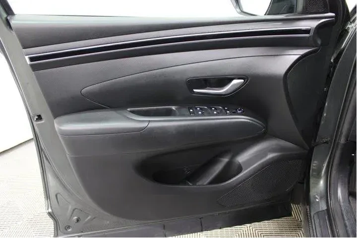 $27921 : Hyundai TUCSON Hybrid 2024 A image 6