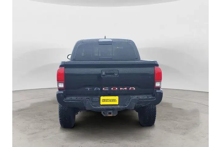 $31561 : Toyota Tacoma 2019 4x4 TRD P image 4