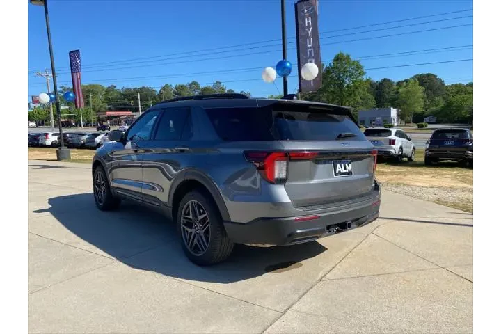 $36420 : Ford Explorer 2025 AWD ST-Li image 4