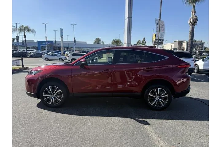 $26998 : Toyota Venza 2022 AWD LE 4dr image 5