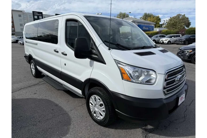 $31995 : 2019 Transit Passenger Wagon image 5