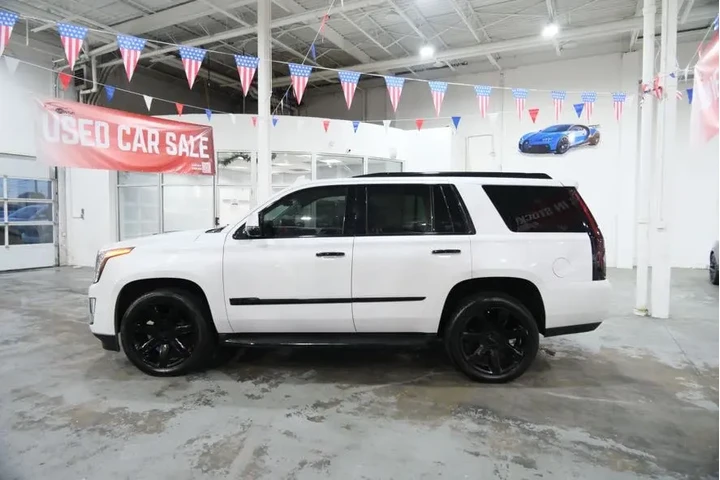$37375 : 2019 CADILLAC Escalade Luxury image 6