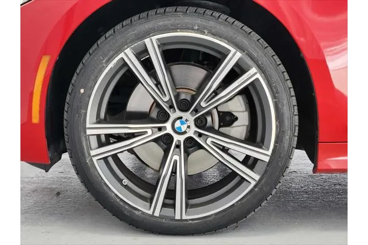 $39491 : BMW 3 Series 2024 AWD 330i x image 7