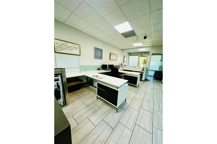$700 : Renta de Oficinas image 10
