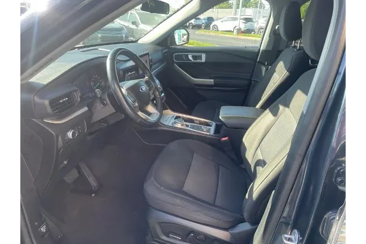 $30450 : Ford Explorer 2022 AWD XLT 4 image 10