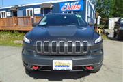 $13999 : 2017 Cherokee Trailhawk thumbnail