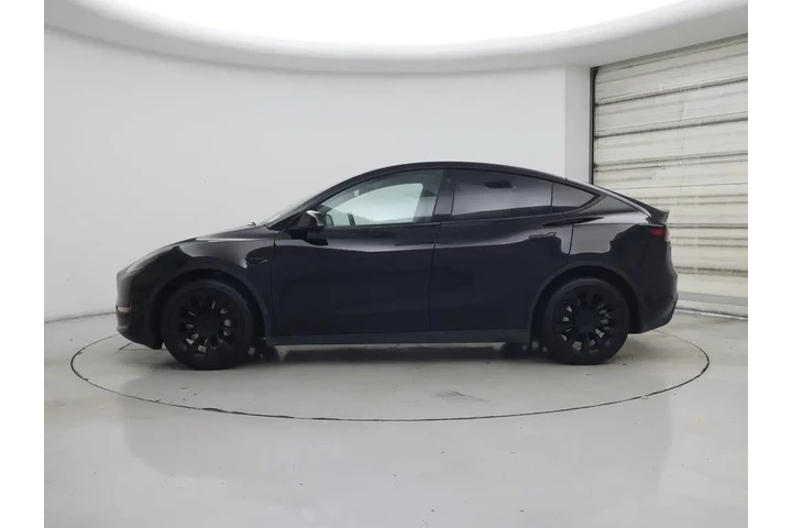 $29998 : Tesla Model Y 2022 AWD Long image 3