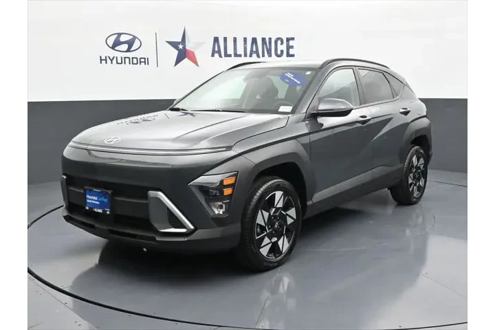 $23900 : Hyundai KONA 2024 AWD SEL 4d image 1