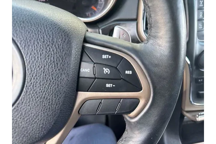 $13958 : Jeep Grand Cherokee 2017 4x4 image 7