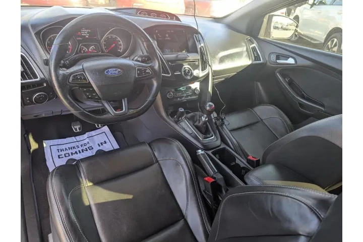 $9990 : 2017 Focus ST image 9