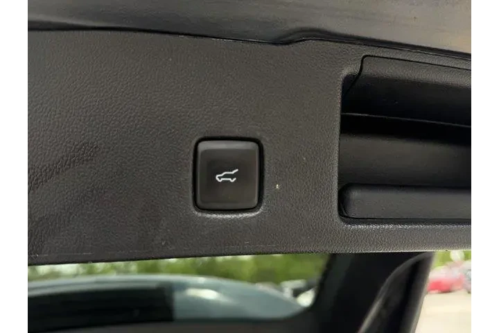 $18884 : Ford Escape 2022 SE 4dr SUV image 9