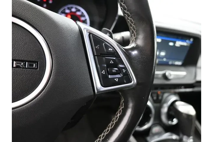 $15777 : Chevrolet Camaro 2019 LS 2dr image 6