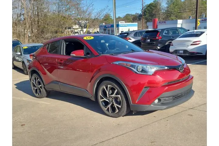 $16655 : Toyota C-HR 2018 XLE 4dr Cro image 9