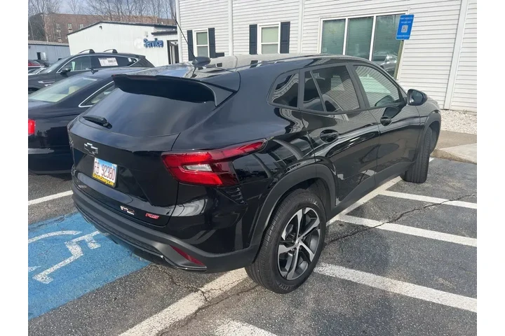$22661 : Chevrolet Trax 2025 RS 4dr C image 3