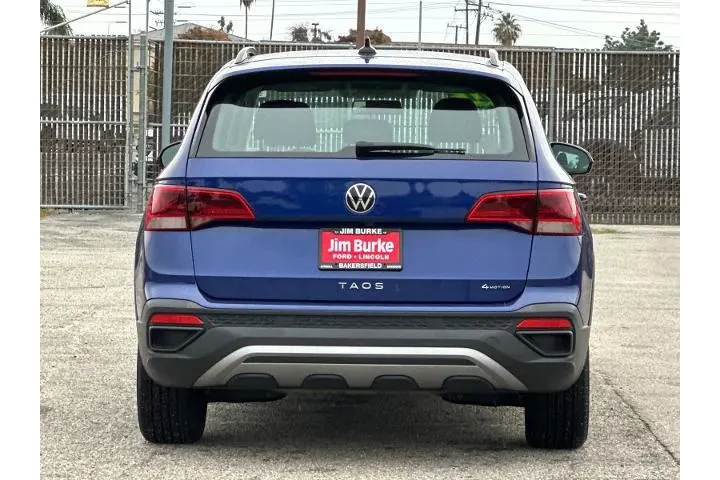 $19990 : Volkswagen Taos 2022 AWD S 4 image 4